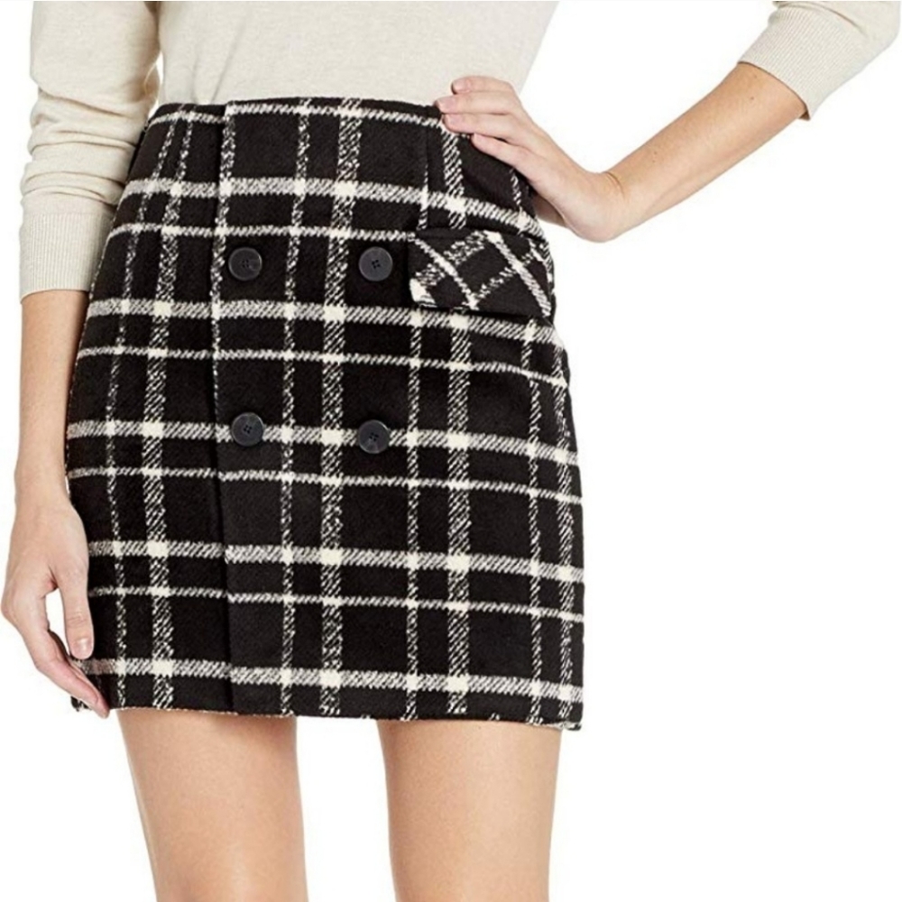 Romeo + Juliet Couture Plaid Skirt Buttons Women's Size Small Black White Wool